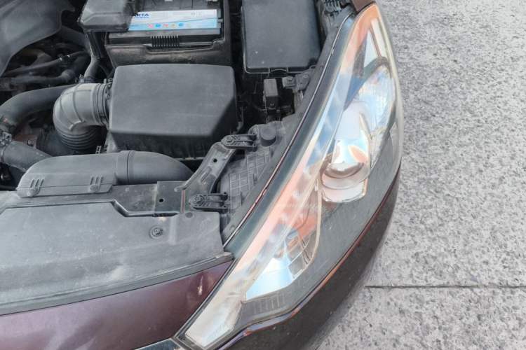 Used Kia K3 2013 1.6L Automatic GLS Engine Bay Left