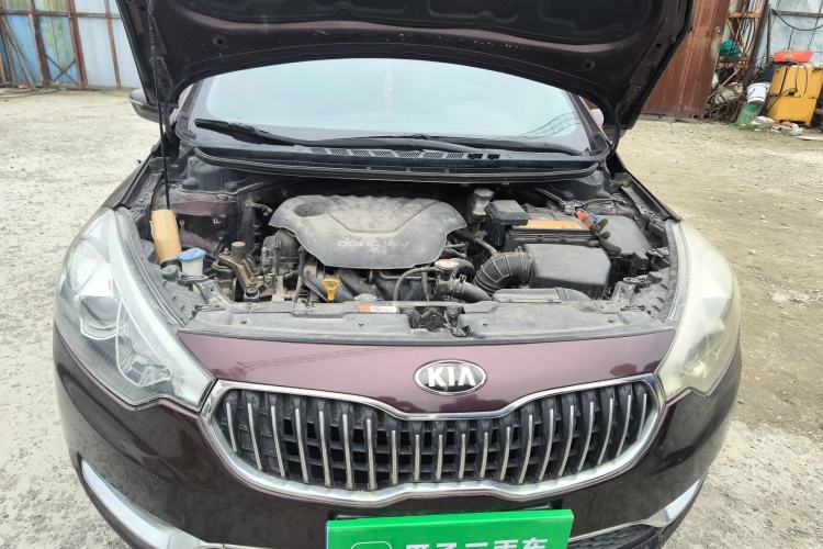 Used Kia K3 2013 1.6L Manual GLS Engine Bay