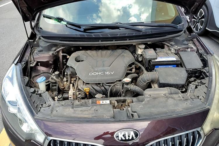 Used Kia K3 2013 1.6L Automatic GLS Engine Bay