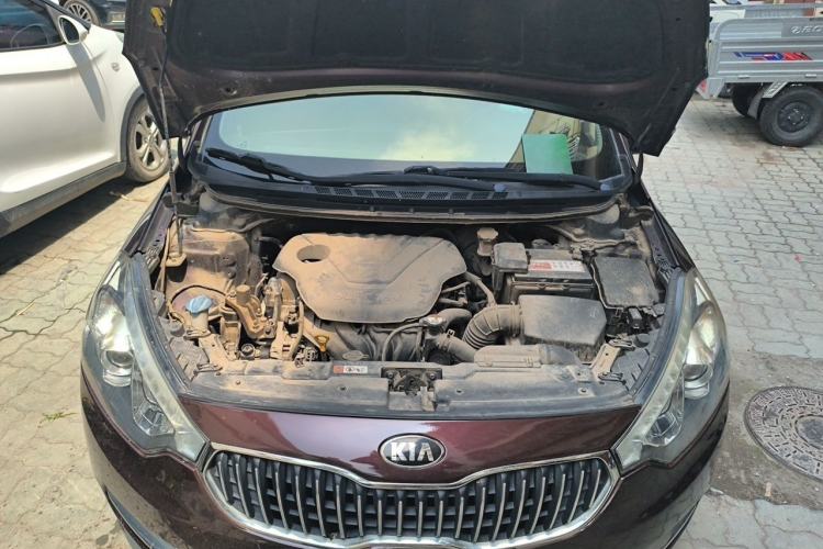 Used Kia K3 2013 1.6L Automatic GLS Engine Bay