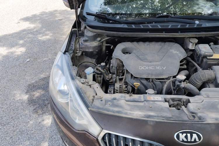 Used Kia K3 2013 1.6L Manual GLS Engine Bay Right