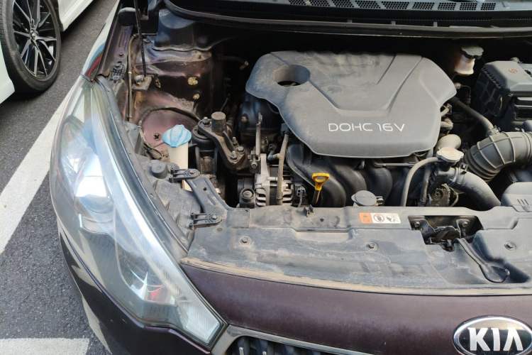 Used Kia K3 2013 1.6L Manual GLS Engine Bay Right