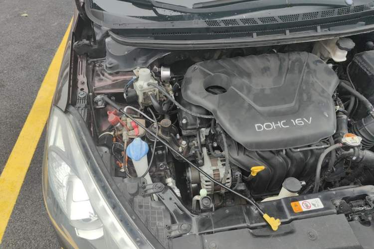 Used Kia K3 2013 1.6L Automatic GLS Engine Bay Right