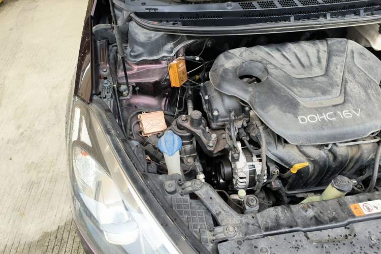 Used Kia K3 2013 1.6L Automatic DLX Engine Bay Right