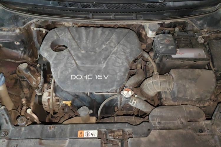 Used Kia K3 2013 1.6L Manual GLS Engine Bay