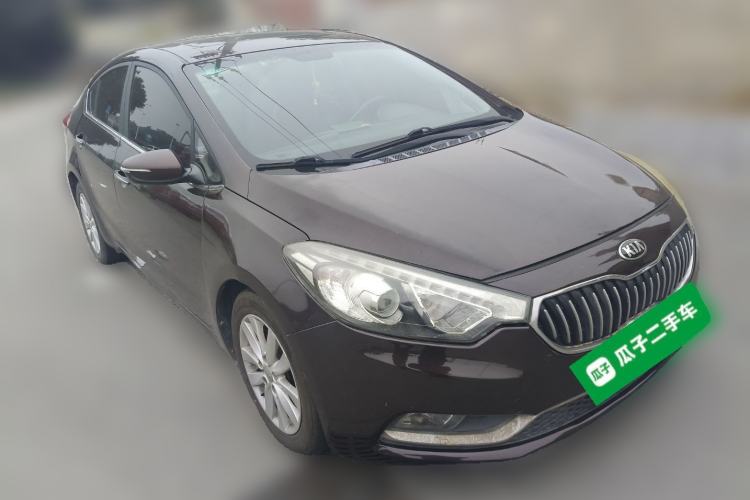 Used Kia K3 2013 1.6L Automatic GLS Front Right 45 Deg