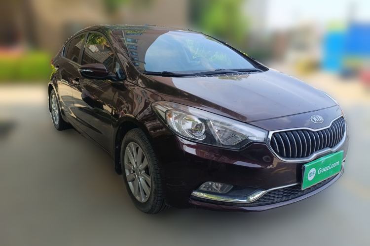 Used Kia K3 2013 1.6L Manual GLS Front Right 45 Deg