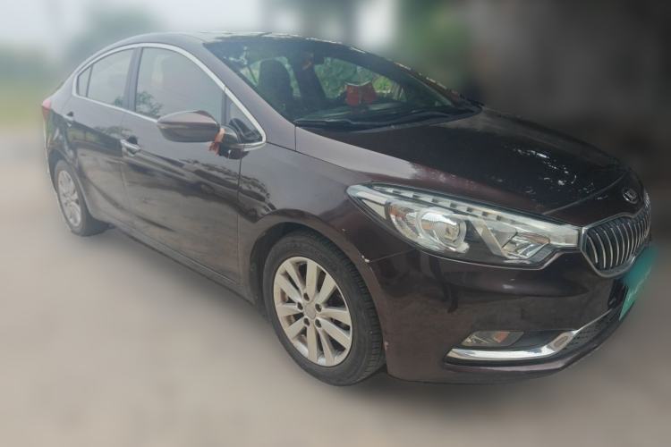Used Kia K3 2013 1.6L Manual GLS Front Right 45 Deg