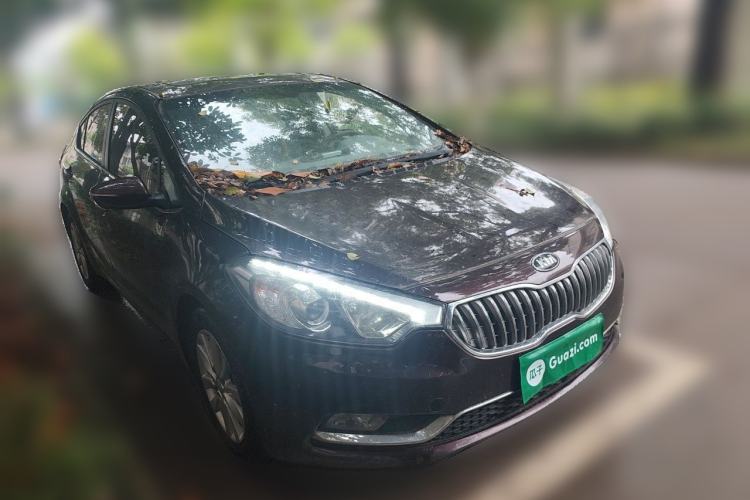 Used Kia K3 2013 1.6L Automatic GLS Front Right 45 Deg