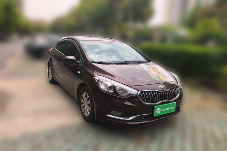 Used Kia K3 2013 1.6L Manual GL Front Right 45 Deg