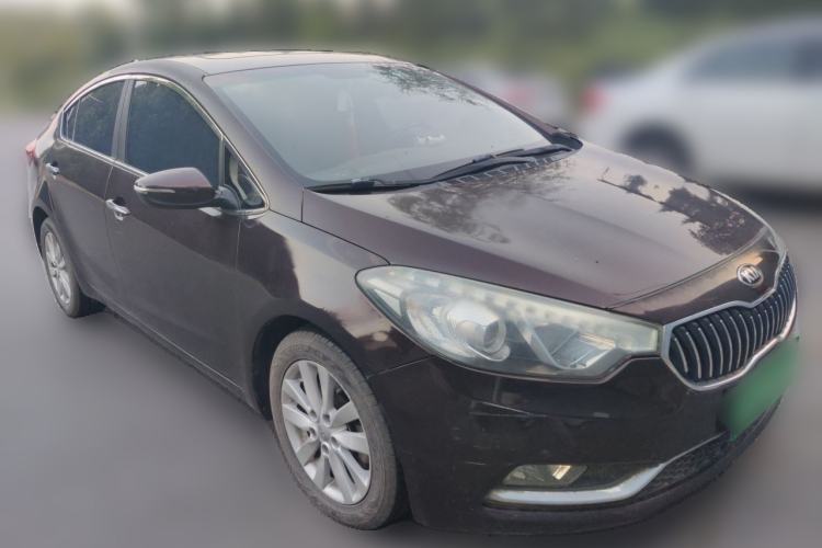 Used Kia K3 2013 1.6L Automatic GLS Front Right 45 Deg