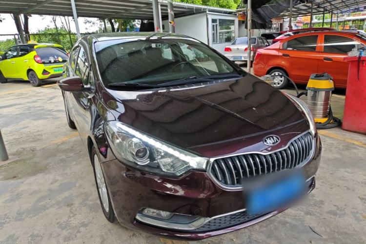 Used Kia K3 2013 1.6L Automatic GLS Front Right 45 Deg