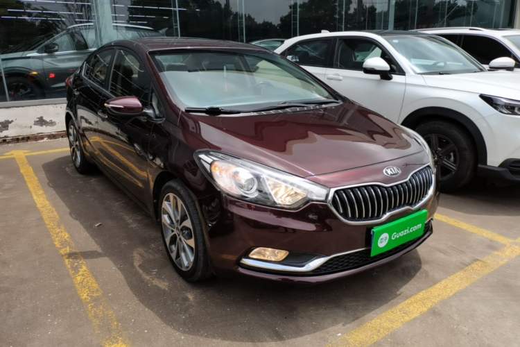Used Kia K3 2013 1.6L Automatic Premium Front Right 45 Deg