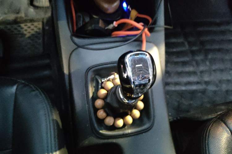 Used Kia K3 2013 1.6L Manual GLS Gear Lever