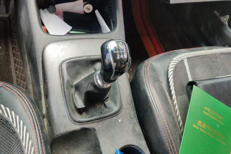 Used Kia K3 2013 1.6L Manual GLS Gear Lever