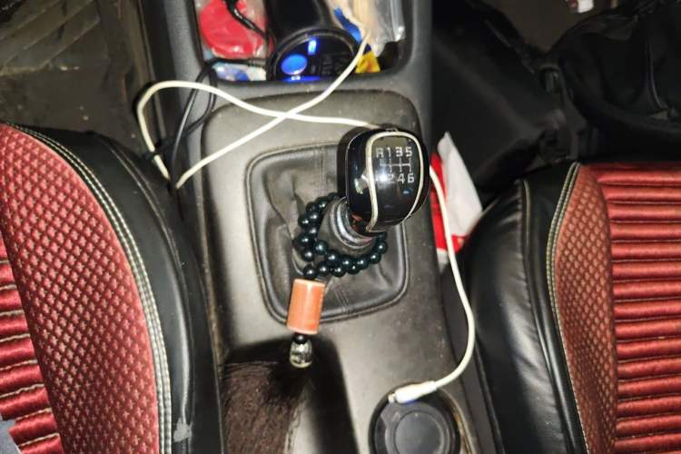 Used Kia K3 2013 1.6L Manual GLS Gear Lever