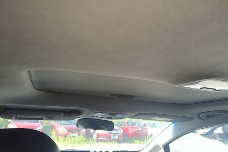 Used Kia K3 2013 1.6L Manual GLS Headliner