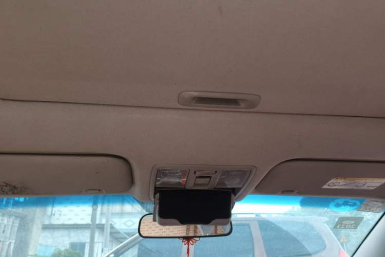 Used Kia K3 2013 1.6L Manual GLS Headliner
