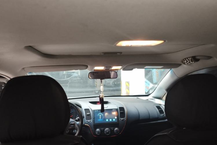 Used Kia K3 2013 1.6L Manual GLS Headliner