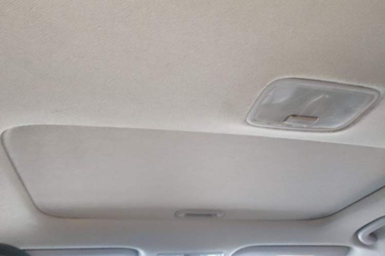 Used Kia K3 2013 1.6L Automatic GLS Headliner