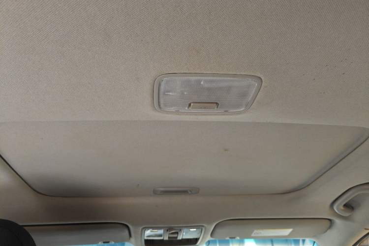 Used Kia K3 2013 1.6L Automatic Premium Headliner