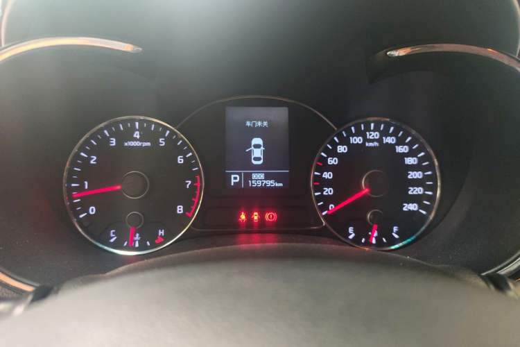 Used Kia K3 2013 1.6L Automatic GLS Instrument Cluster