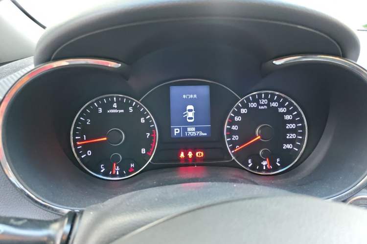 Used Kia K3 2013 1.6L Automatic GLS Instrument Cluster