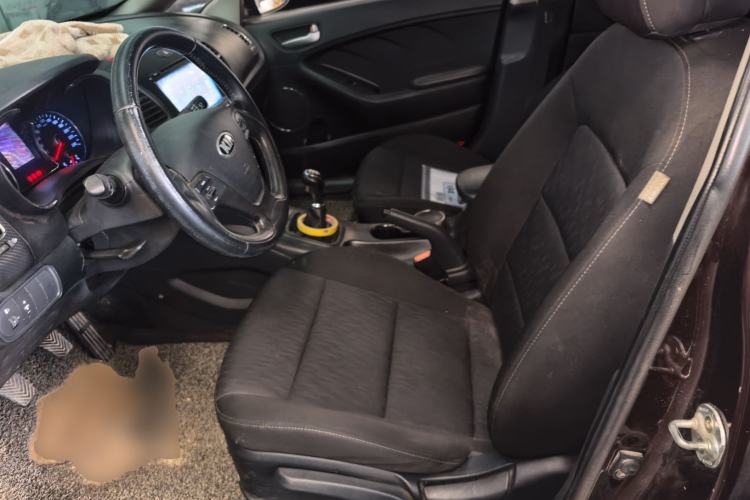 Used Kia K3 2013 1.6L Manual GLS Left Front Seat