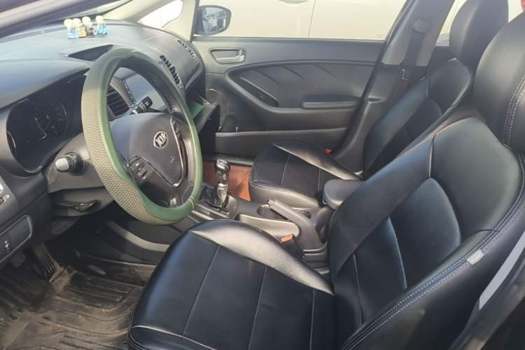 Used Kia K3 2013 1.6L Manual GLS Left Front Seat