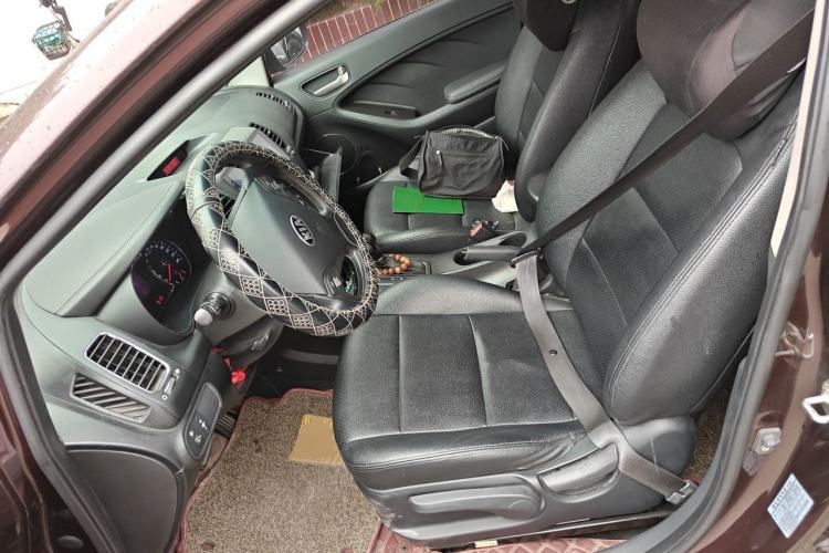 Used Kia K3 2013 1.6L Automatic GLS Left Front Seat