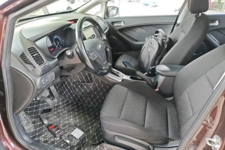 Used Kia K3 2013 1.6L Automatic GLS Left Front Seat