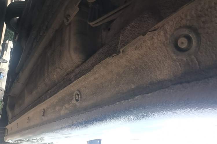 Used Kia K3 2013 1.6L Automatic Premium Left Side Sill