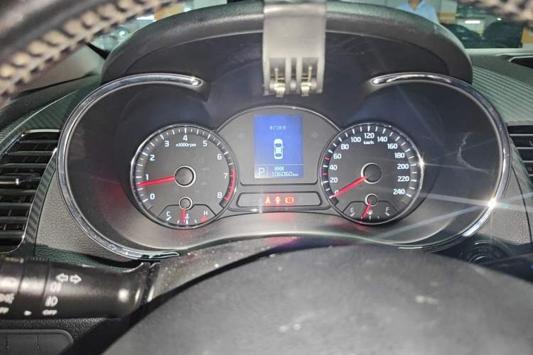 Used Kia K3 2013 1.6L Automatic GLS Odometer Close Up