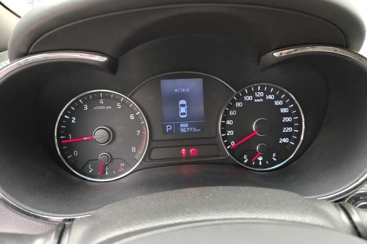 Used Kia K3 2013 1.6L Automatic GLS Odometer Close Up