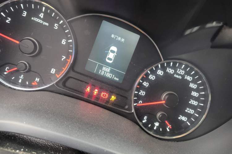 Used Kia K3 2013 1.6L Manual GLS Odometer Close Up