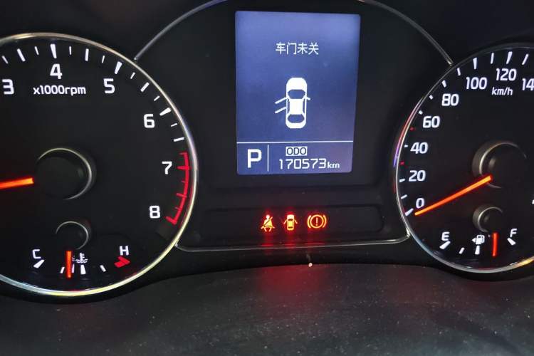 Used Kia K3 2013 1.6L Automatic GLS Odometer Close Up