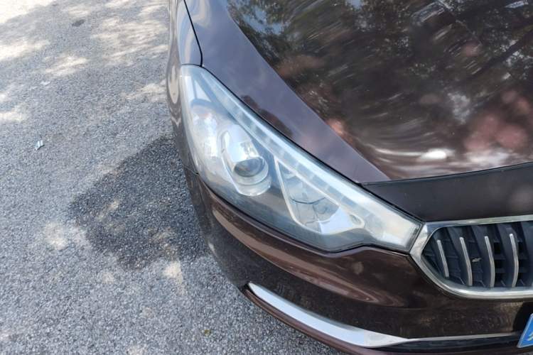 Used Kia K3 2013 1.6L Manual GLS Right Front Headlight