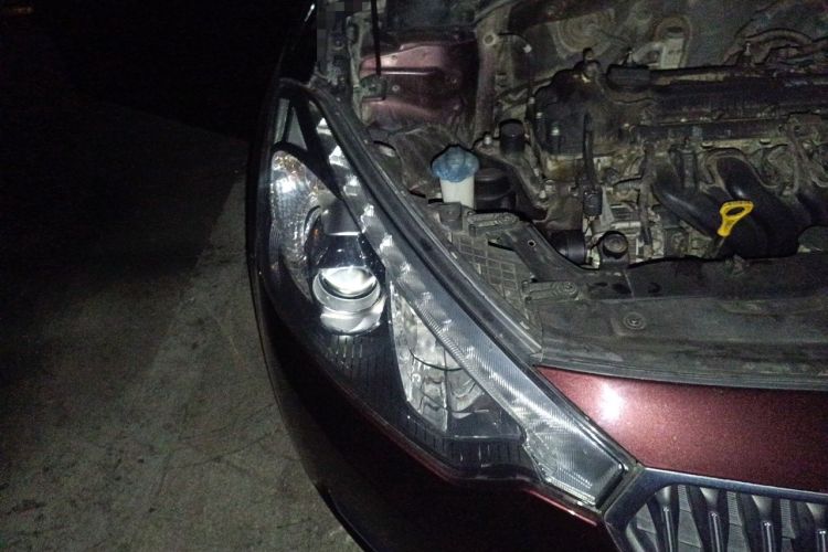 Used Kia K3 2013 1.6L Automatic DLX Right Front Headlight