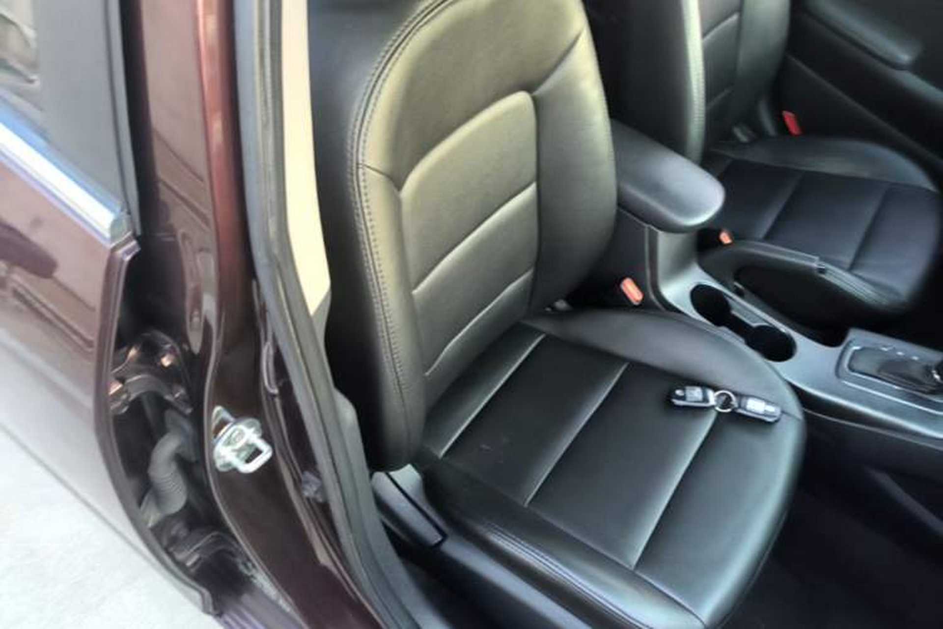 Used Kia K3 2013 1.6L Automatic GLS Right Front Seat