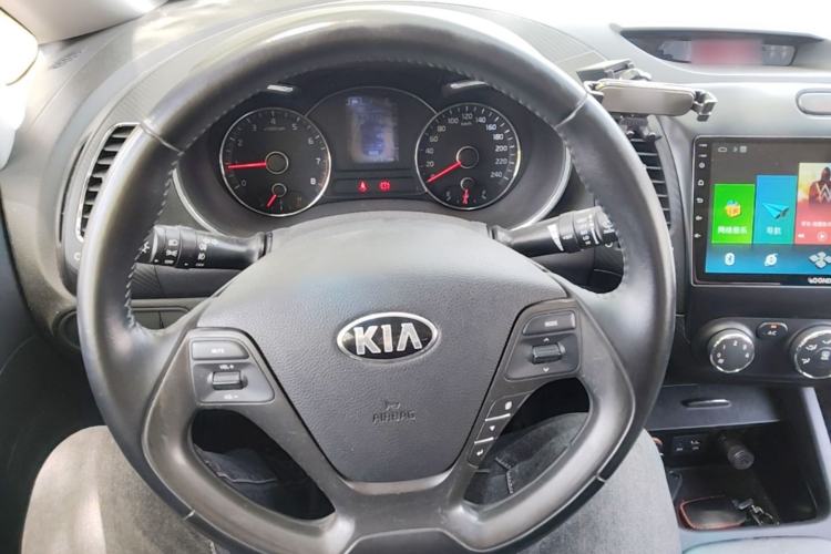 Used Kia K3 2013 1.6L Manual GLS Steering Wheel