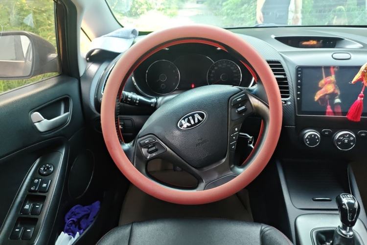 Used Kia K3 2013 1.6L Manual GLS Steering Wheel