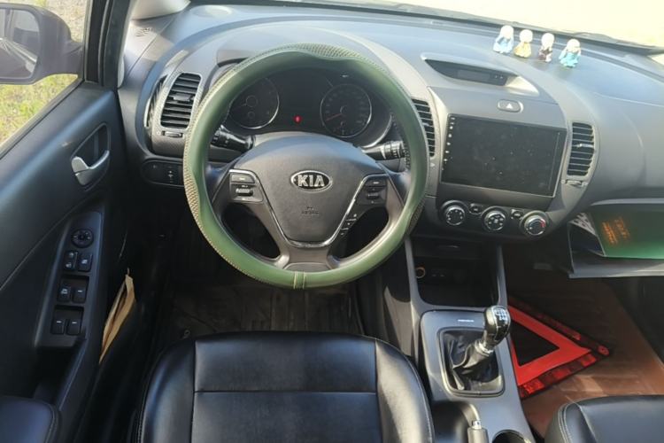 Used Kia K3 2013 1.6L Manual GLS Steering Wheel