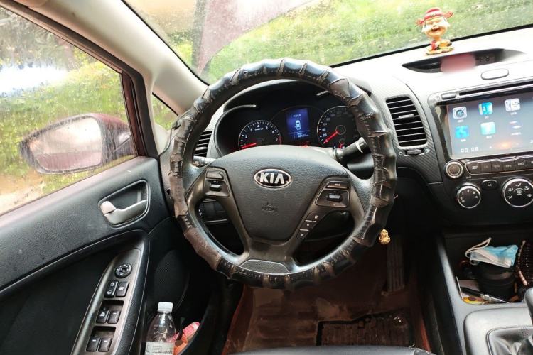 Used Kia K3 2013 1.6L Manual GL Steering Wheel