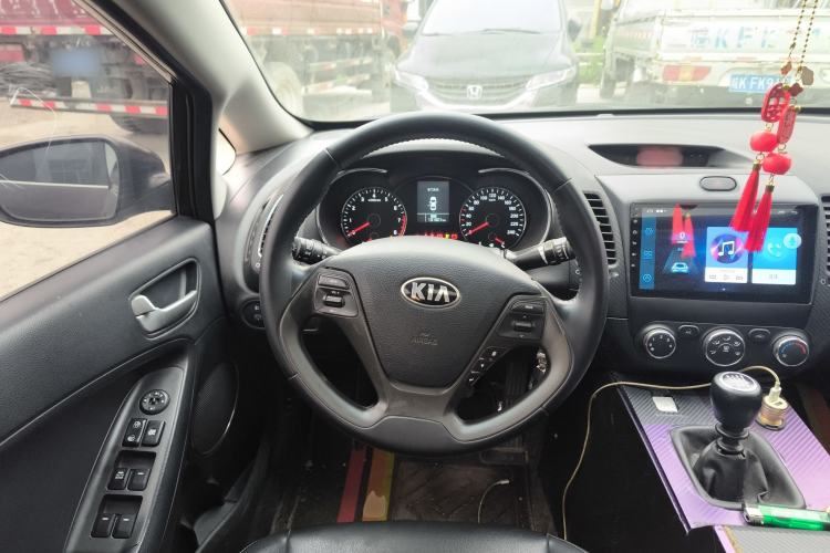Used Kia K3 2013 1.6L Manual GLS Steering Wheel