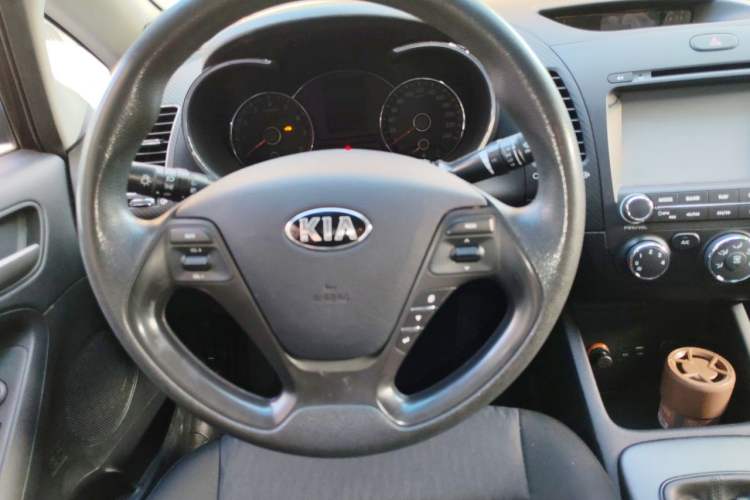 Used Kia K3 2013 1.6L Manual GL Steering Wheel