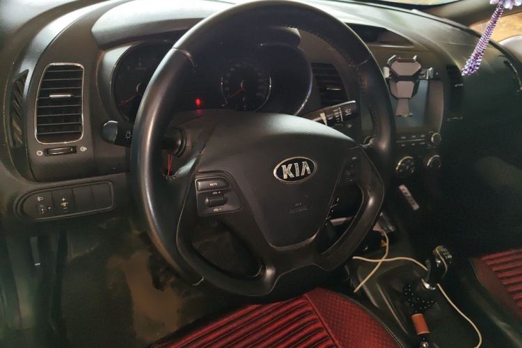 Used Kia K3 2013 1.6L Manual GLS Steering Wheel