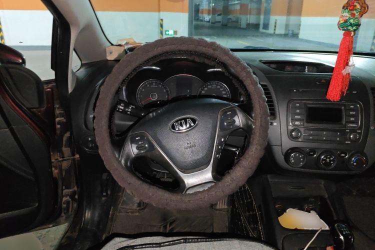 Used Kia K3 2013 1.6L Manual GLS Steering Wheel