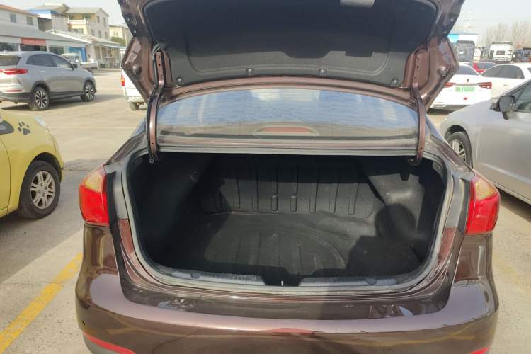 Used Kia K3 2013 1.6L Automatic GL Trunk