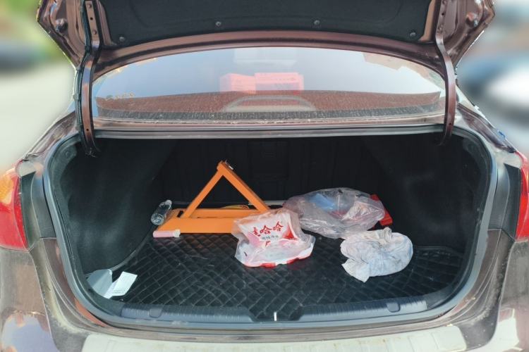 Used Kia K3 2013 1.6L Automatic GLS Trunk