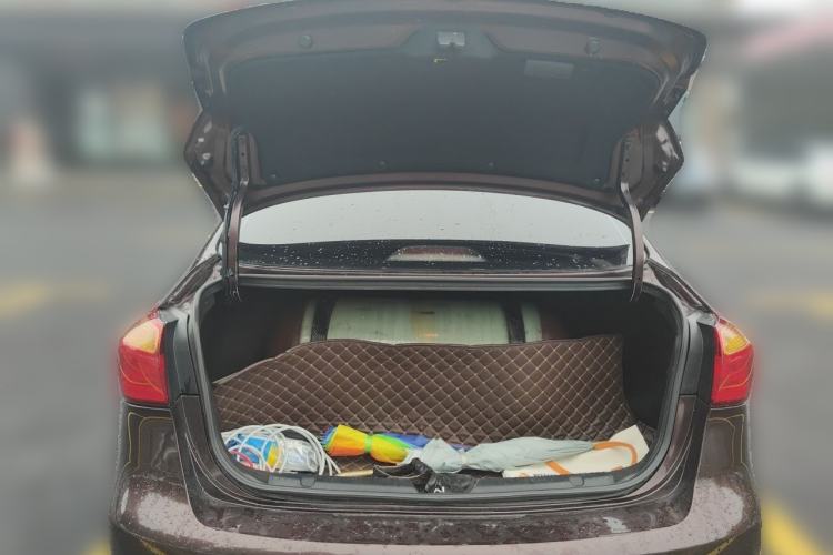Used Kia K3 2013 1.6L Automatic GLS Trunk